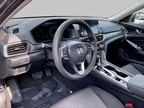 Used 2019 Honda Accord LX image 17