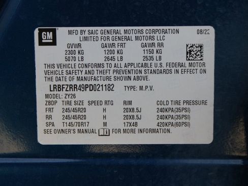 Used 2023 Buick Envision Avenir image 29