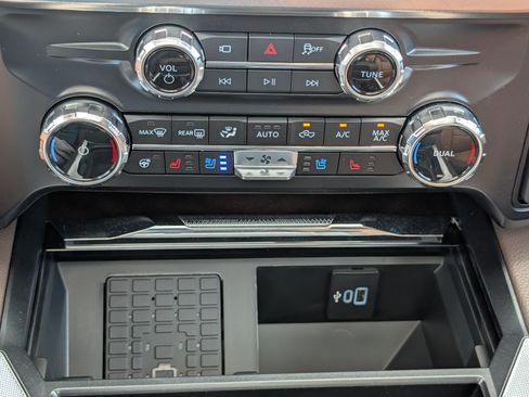 New 2026 Ford F250 King Ranch AWD/4WD image 25
