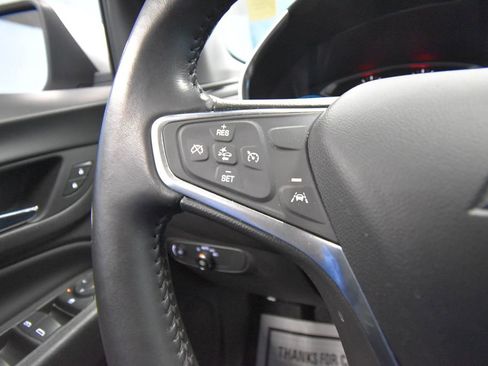 Used 2022 Chevrolet Equinox LT FWD image 11