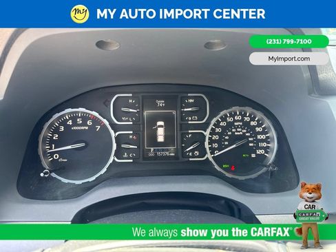 Used 2020 Toyota Tundra SR5 w/ SR5 Convenience Package AWD/4WD image 18