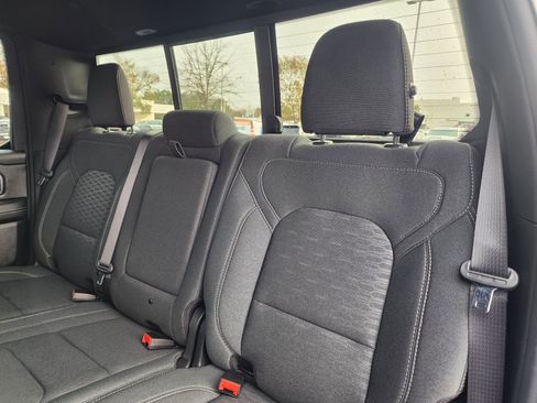 Used 2025 RAM 1500 Big Horn image 15