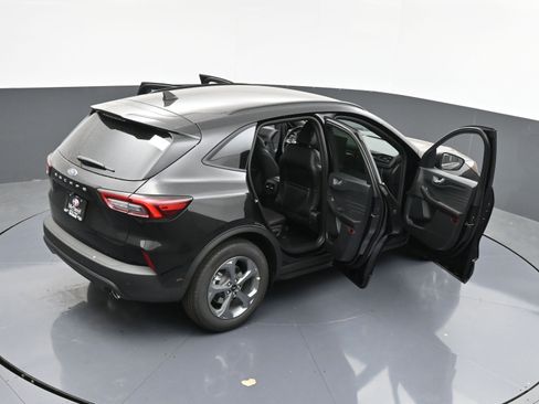 Used 2025 Ford Escape ST-Line w/ Tech Pack #1 image 31