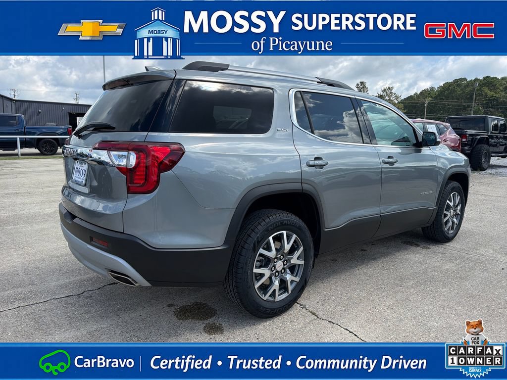 Certified 2023 GMC Acadia SLT w/ LPO, Floor Liner Package FWD image 6