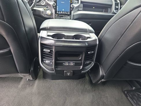 Used 2023 RAM 1500 Laramie AWD/4WD image 33