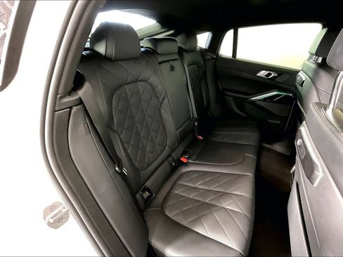 Used 2025 BMW X6 xDrive40i w/ Climate Comfort Package AWD/4WD image 36