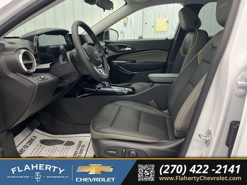 New 2026 Chevrolet Trax ACTIV w/ Driver Confidence Package image 9