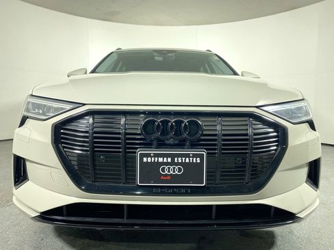 Certified 2021 Audi e-tron Premium w/ Convenience Plus Package image 26