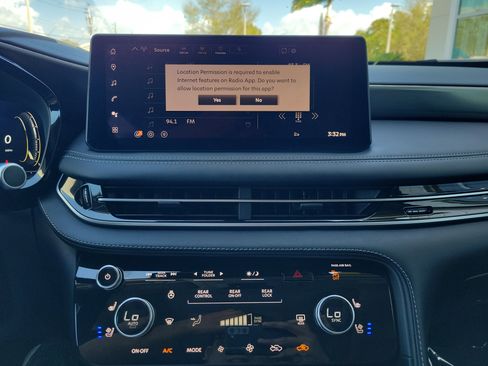 Used 2026 INFINITI QX60 Luxe w/ Cargo Package image 26