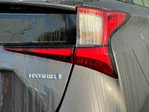 Used 2022 Toyota Prius LE image 23
