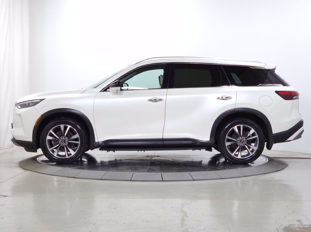 Used 2022 INFINITI QX60 Luxe w/ Performance Audio Package AWD/4WD image 4