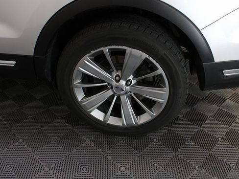 Used 2018 Ford Explorer Limited image 25