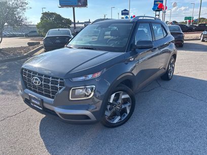 Used 2025 Hyundai Venue SEL