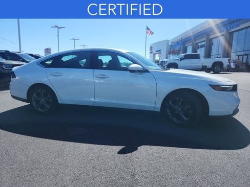 Used 2023 Honda Accord EX image 2