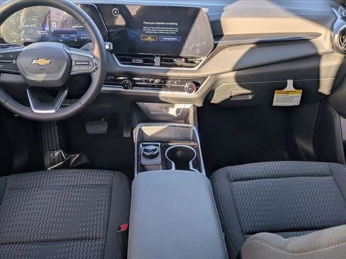 New 2026 Chevrolet Equinox LT w/ Safety and Technology Package image 13