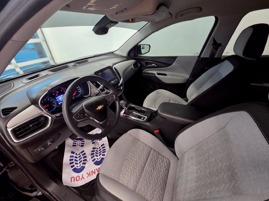 Used 2022 Chevrolet Equinox LS w/ LS Convenience Package FWD image 13