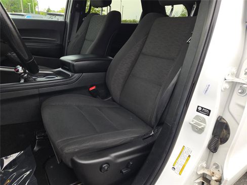 Certified 2024 Dodge Durango SXT RWD image 29