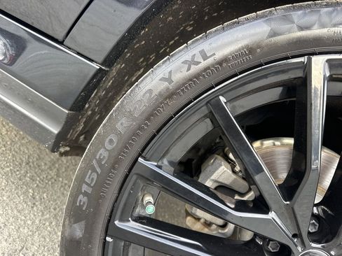 Used 2020 BMW X6 xDrive40i w/ M Sport Package image 33