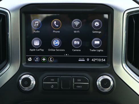 Used 2020 GMC Sierra 1500 Elevation w/ Elevation Value Package image 15