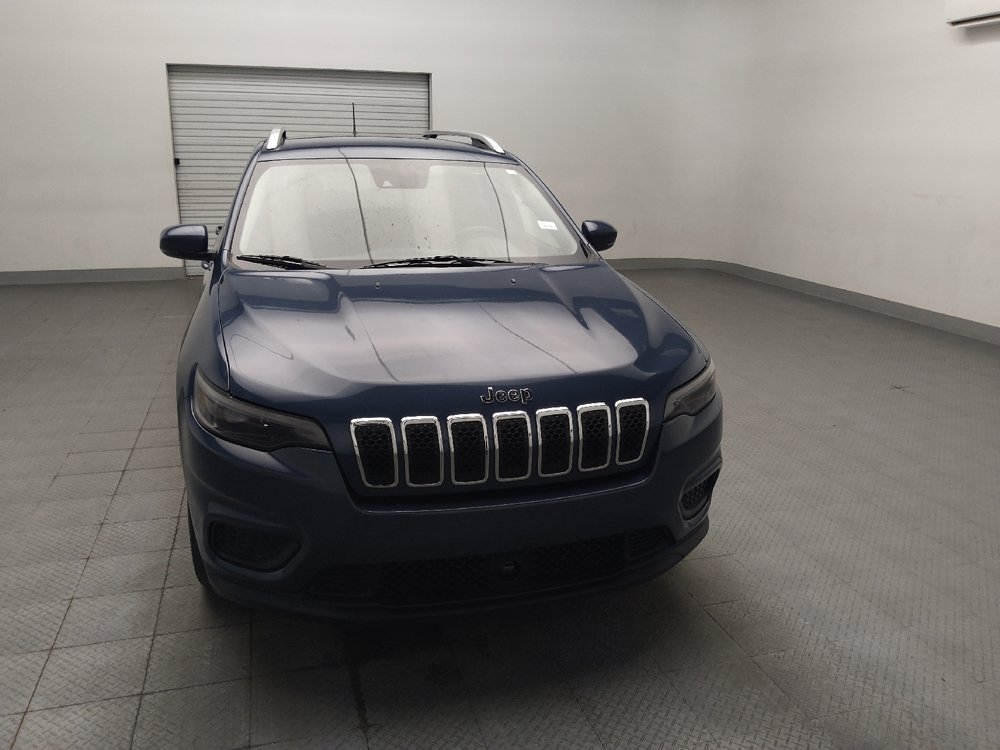 Used 2021 Jeep Cherokee Latitude FWD image 14