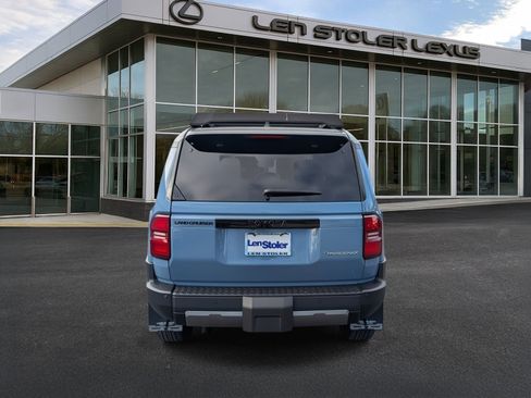 Used 2024 Toyota Land Cruiser image 4