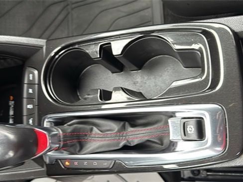 Used 2021 Chevrolet TrailBlazer RS w/ Technology Package image 26