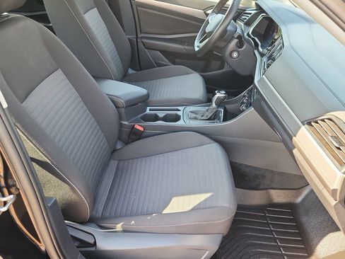 Used 2024 Volkswagen Jetta S FWD image 13