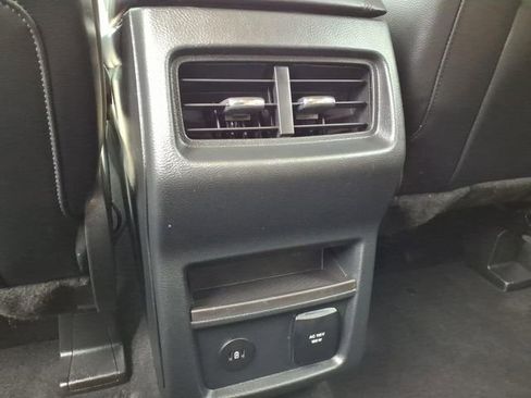 Certified 2023 Ford Edge SEL w/ Convenience Package AWD/4WD image 25