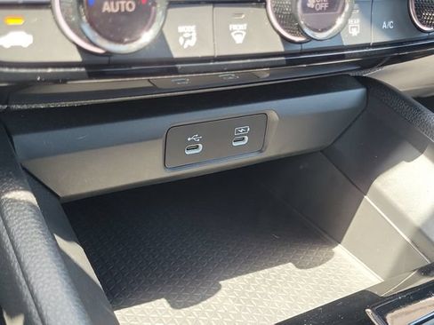 Used 2024 Honda Accord Sport image 25