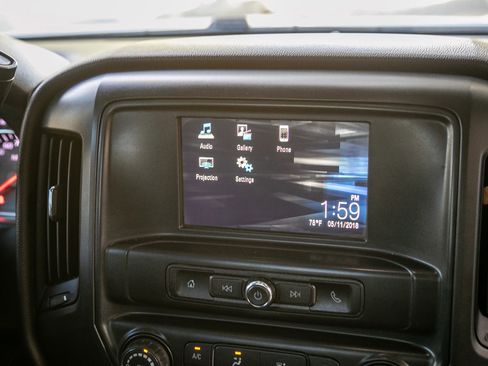 Used 2018 GMC Sierra 1500 2WD Regular Cab image 24