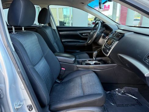 Used 2016 Nissan Altima 2.5 S w/ Power Driver Seat Package image 15