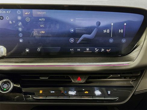 Certified 2025 Buick Envision Preferred image 14