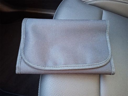 Certified 2024 Buick Encore GX Sport Touring image 25