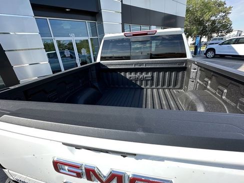 New 2026 GMC Sierra 1500 Elevation w/ Elevation Premium Package image 7