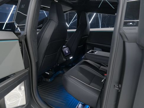 Used 2026 Tesla Cybertruck Cyberbeast AWD/4WD image 55
