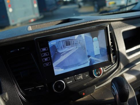 Used 2021 Ford Transit 350 DRW RWD image 21
