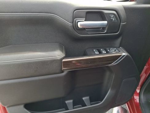 Certified 2021 Chevrolet Silverado 1500 LT AWD/4WD image 12