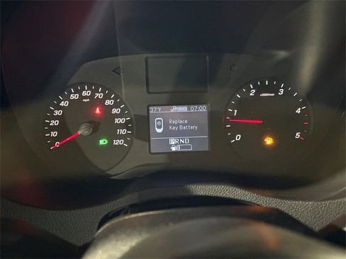 Used 2020 Mercedes-Benz Sprinter 2500 image 21