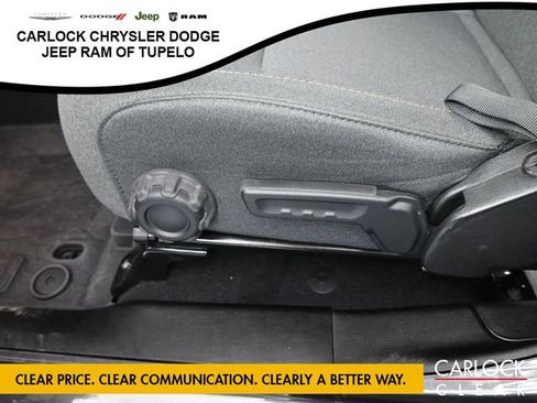 Used 2025 Jeep Wrangler Sport image 14