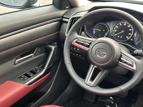 New 2026 MAZDA CX-50 AWD 2.5 Hybrid w/ Cargo Package image 18