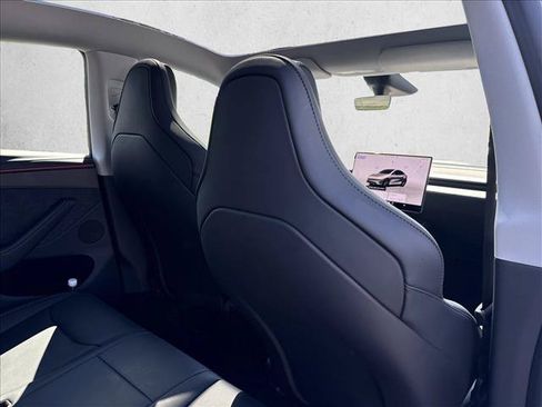 Used 2026 Tesla Model Y Performance AWD/4WD image 21