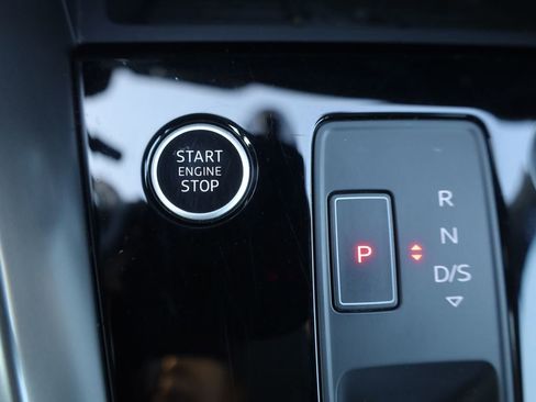 Used 2024 Audi A3 2.0T Premium image 37