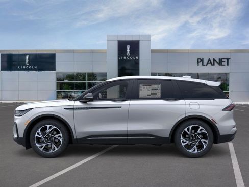 New 2026 Lincoln Nautilus Premier w/ Jet Appearance Package image 3