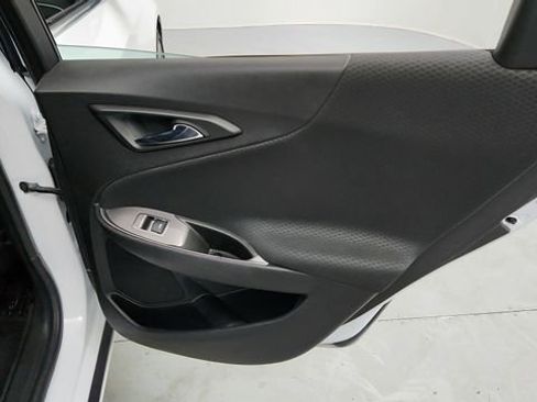 Used 2022 Chevrolet Malibu LT image 19