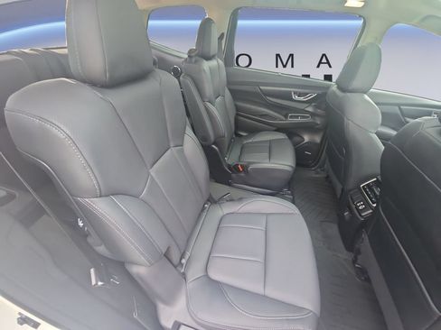 New 2026 Subaru Ascent Limited AWD/4WD image 18