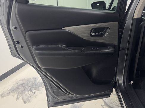 Used 2017 Nissan Murano SL FWD image 19