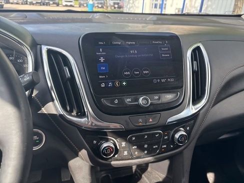 Certified 2023 Chevrolet Equinox Premier FWD image 17