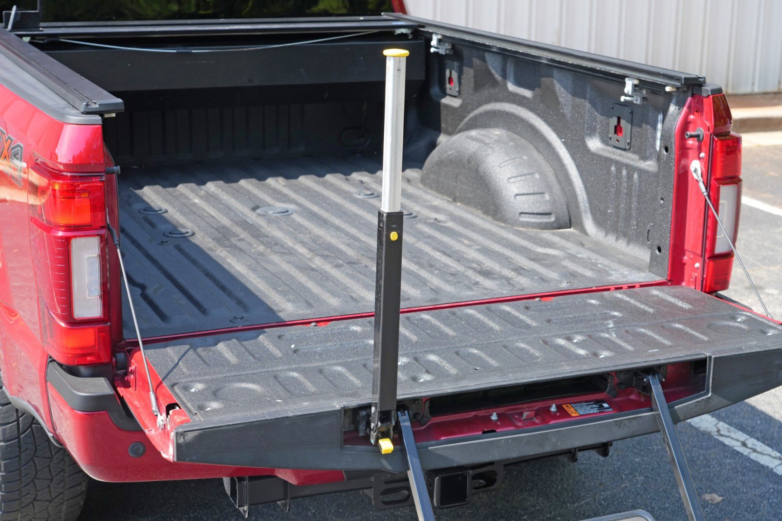 Used 2021 Ford F250 Limited AWD/4WD image 11