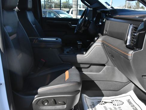 Used 2022 GMC Sierra 1500 AT4 w/ AT4 Premium Package image 60