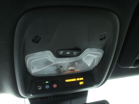 Used 2023 Chevrolet Colorado LT w/ LT Convenience Package III AWD/4WD image 54